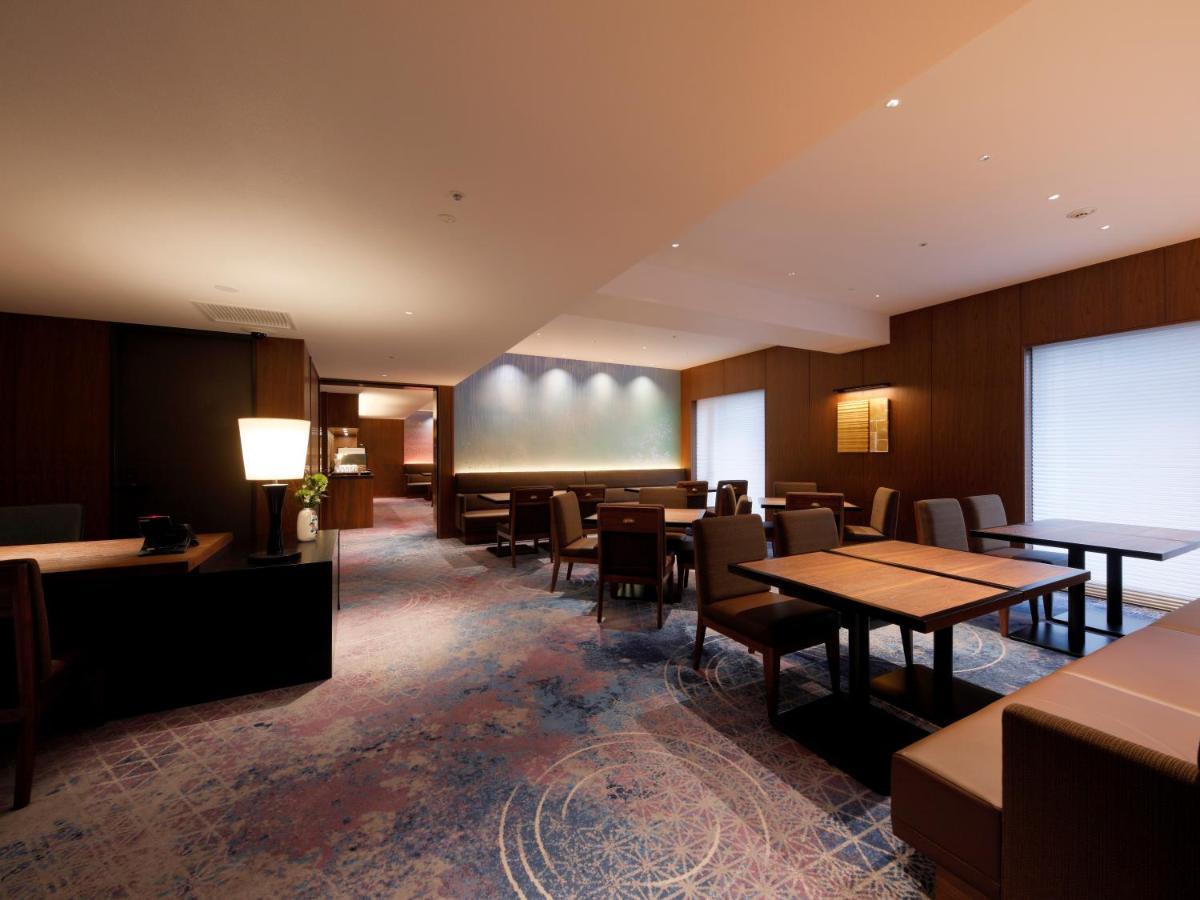The Hotel Sanraku Kanazawa Eksteriør billede Club Lounge at Tokyo International Airport
